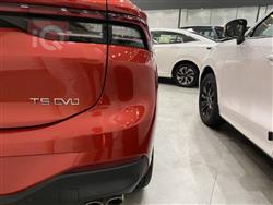 دۆنگ فینگ T5 EVO